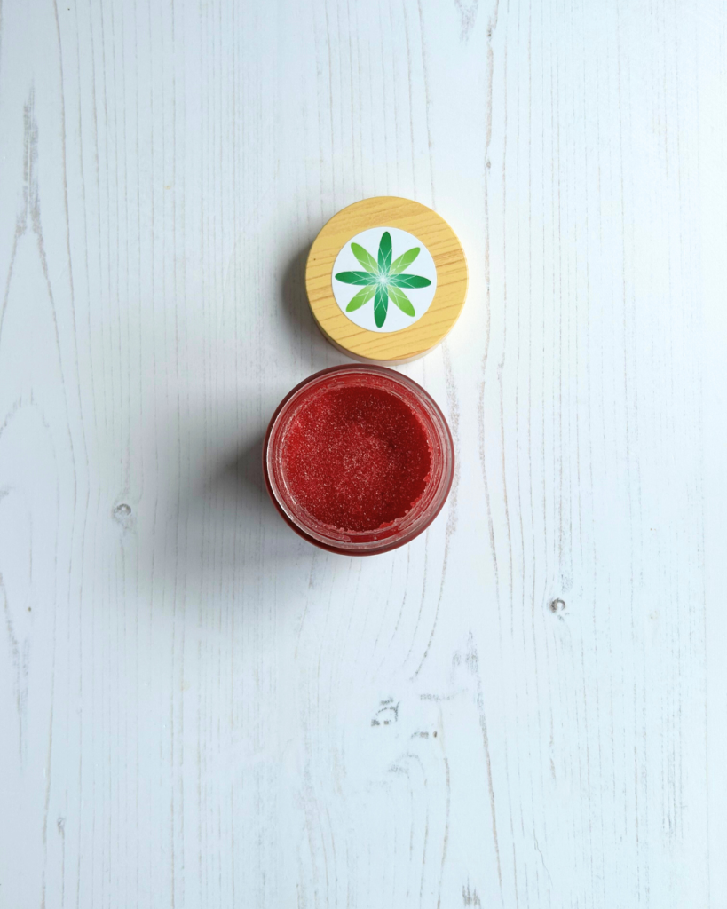 How to make a DIY cranberry sugar crush body scrub