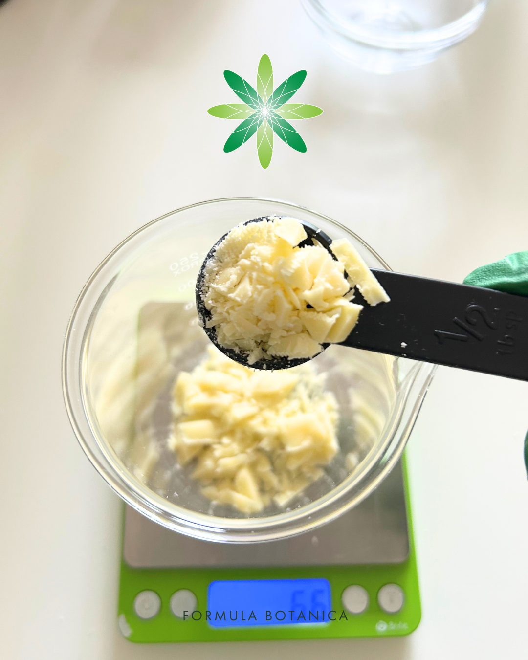 How to make a DIY cranberry sugar crush body scrub