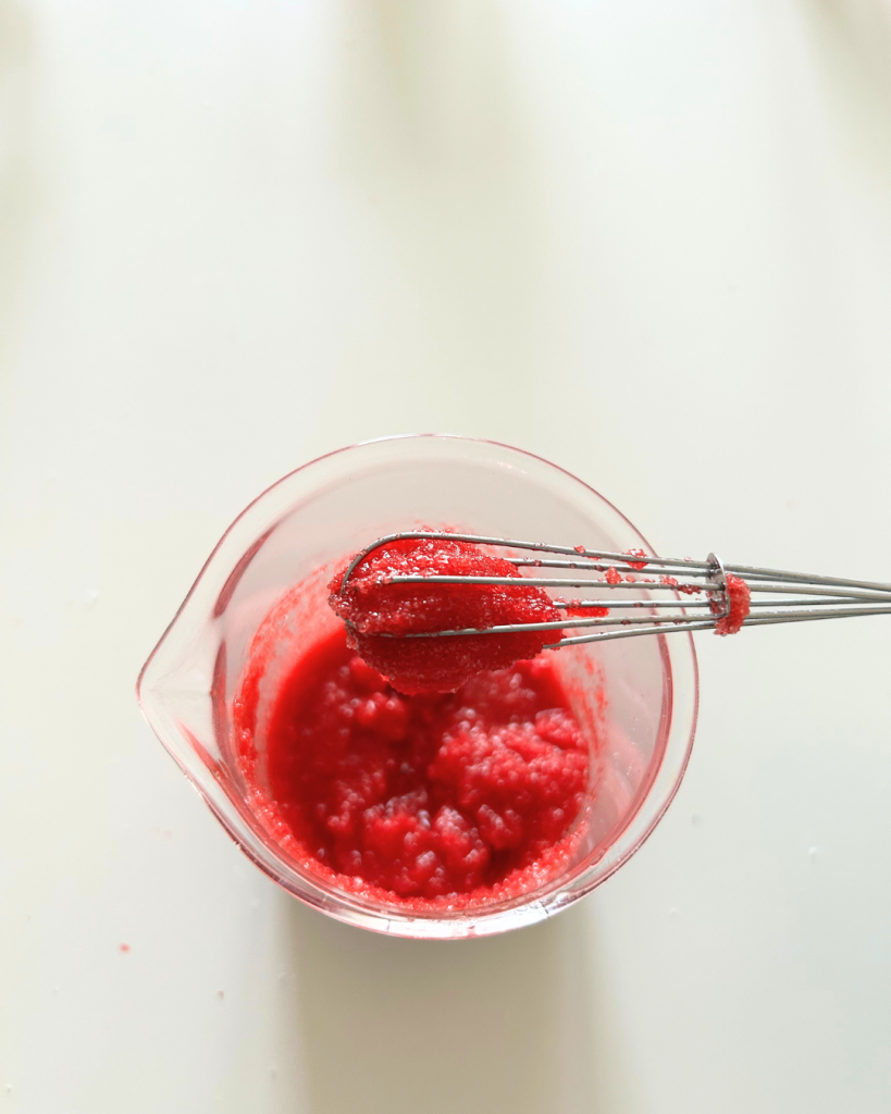 How to make a DIY cranberry sugar crush body scrub
