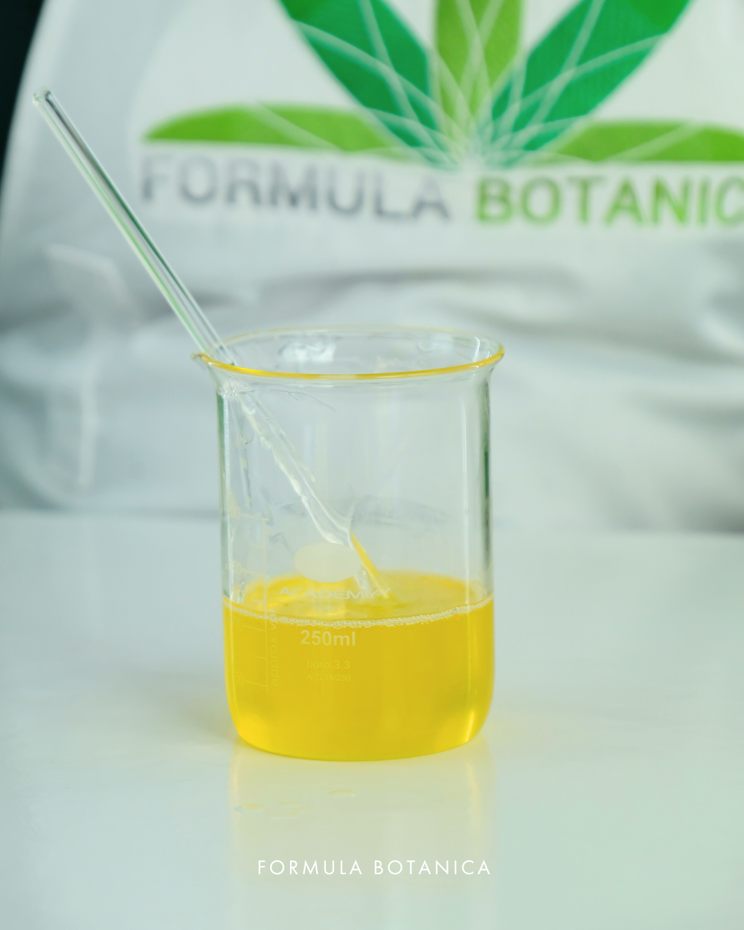 How to make a nourishing camellia cleansing oil