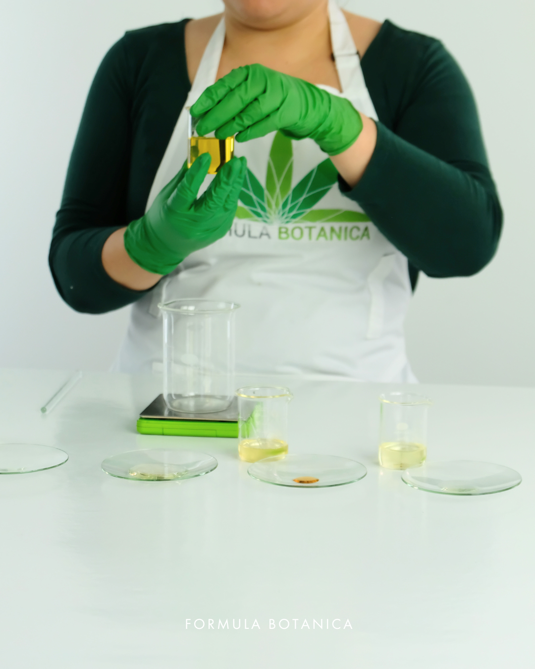 How to make a nourishing camellia cleansing oil