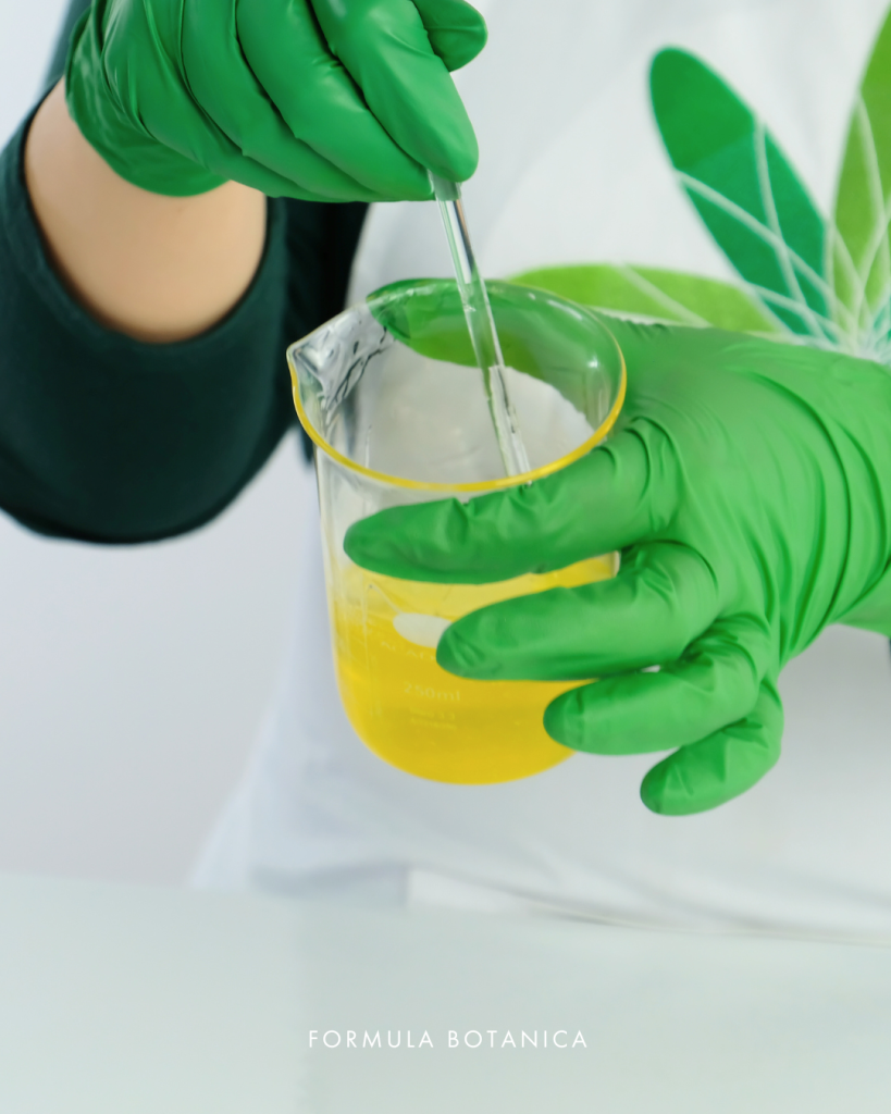 How to make a nourishing camellia cleansing oil