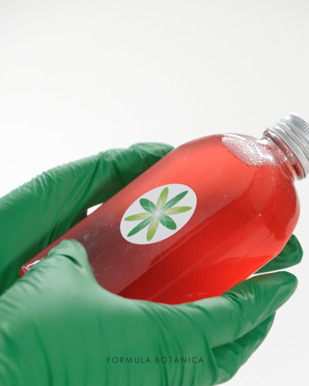 How to make a blooming bath oil in 10 minutes (no experience needed)