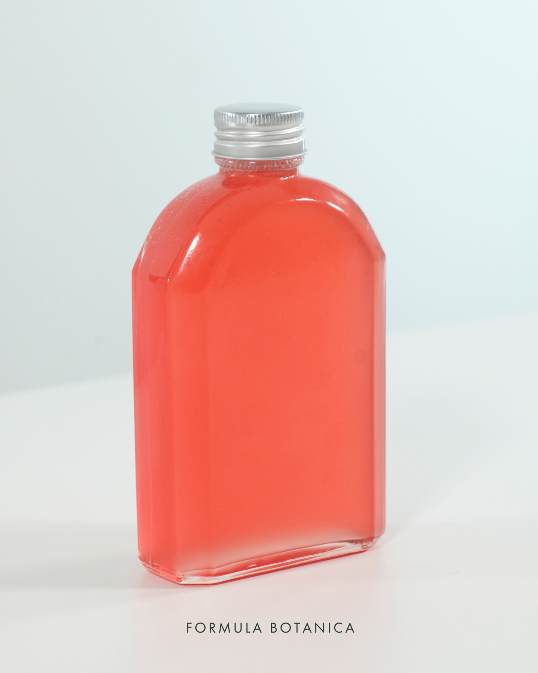 How to make a blooming bath oil in 10 minutes (no experience needed)