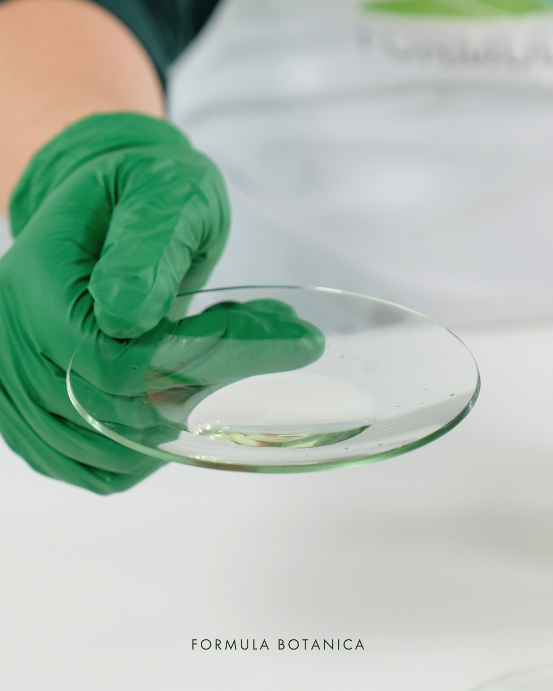 How to make a blooming bath oil in 10 minutes (no experience needed)