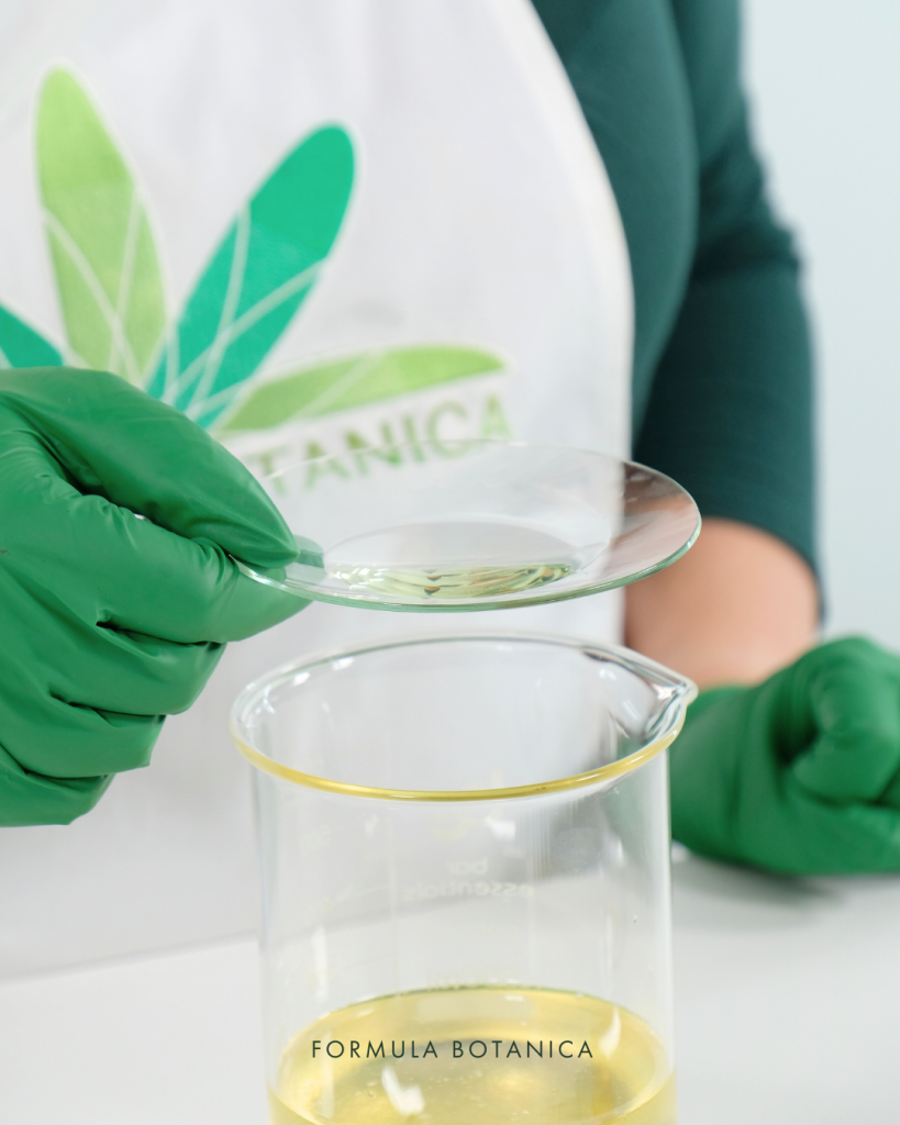 How to make a blooming bath oil in 10 minutes (no experience needed)