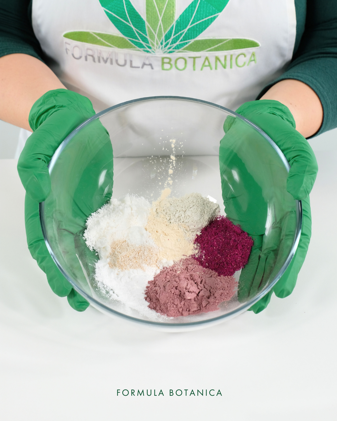 How to make a dragon fruit powder-to-foam cleanser